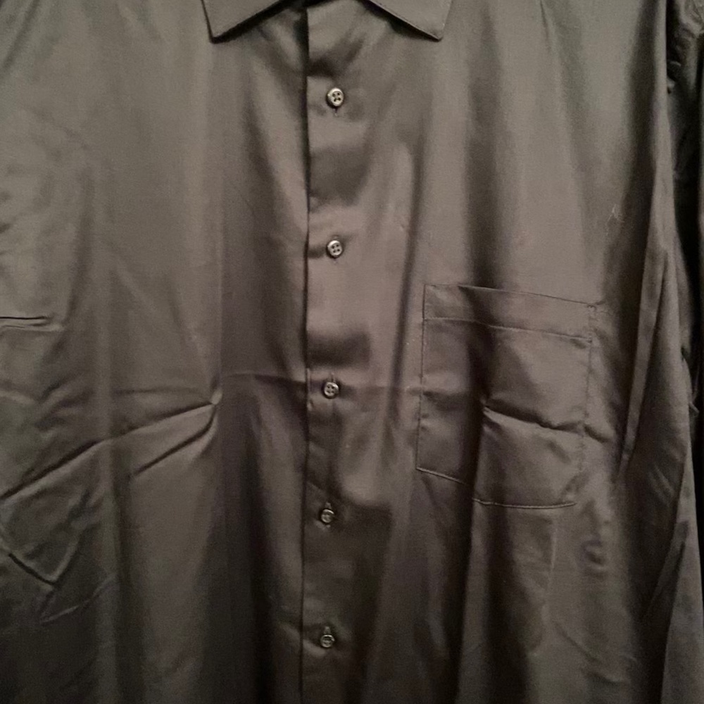 Men’s long sleeve dress shirt